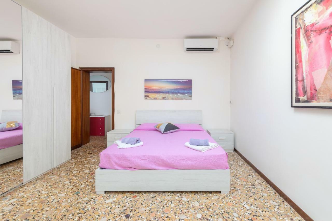 Appartamento Lovely Canal View Venezia